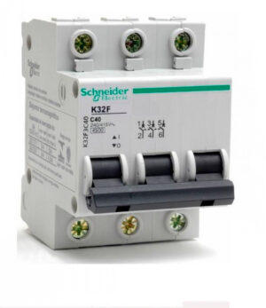 Minidisjuntor tripolar C 50A 240/415V K32a3C50