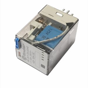 Relé auxiliar 3 contatos reversíveis bobina: 125VCC Série 90 60.13.9.125.0040