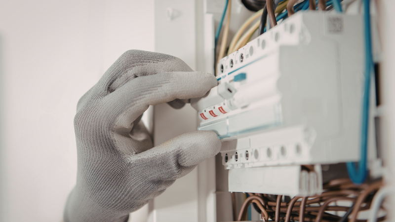 Leia mais sobre o artigo Por que a Chint se tornou referência em soluções elétricas e automação industrial